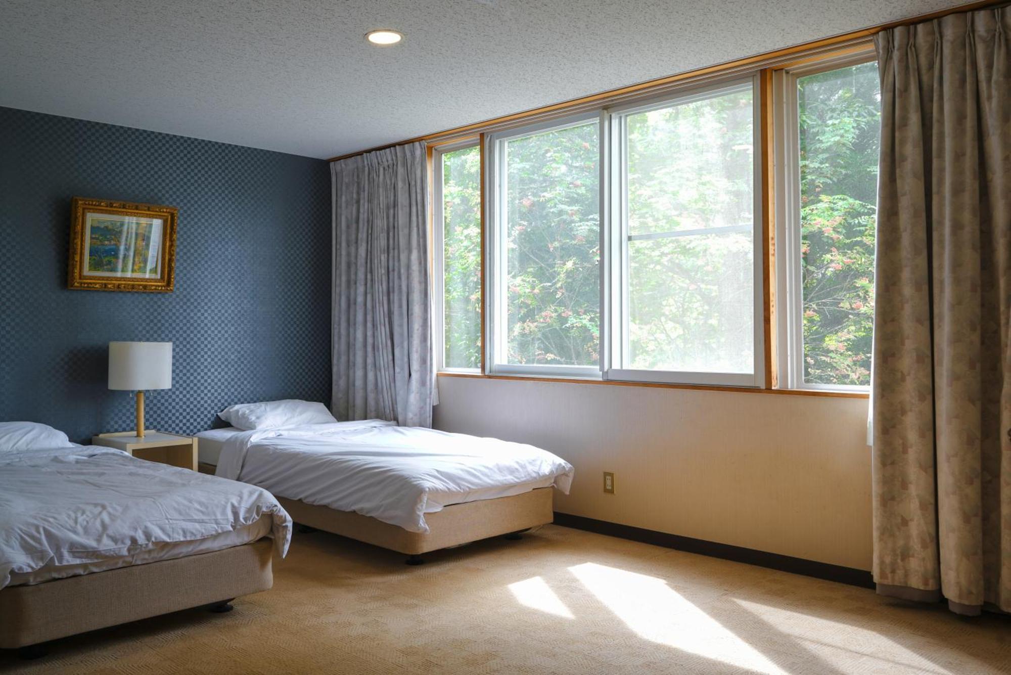 Hotel Bauhinia ホテルバウヒニア Наґано Екстер'єр фото
