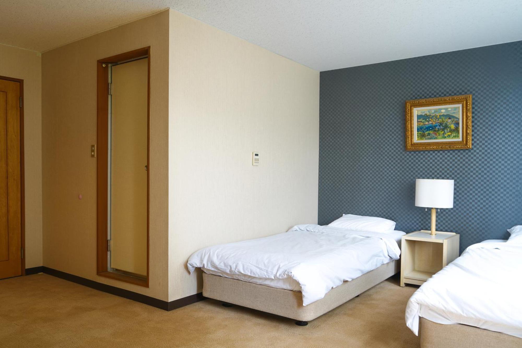 Hotel Bauhinia ホテルバウヒニア Наґано Екстер'єр фото